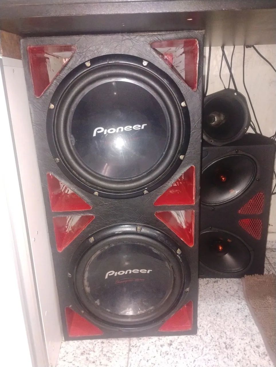 Som automotivo completo 