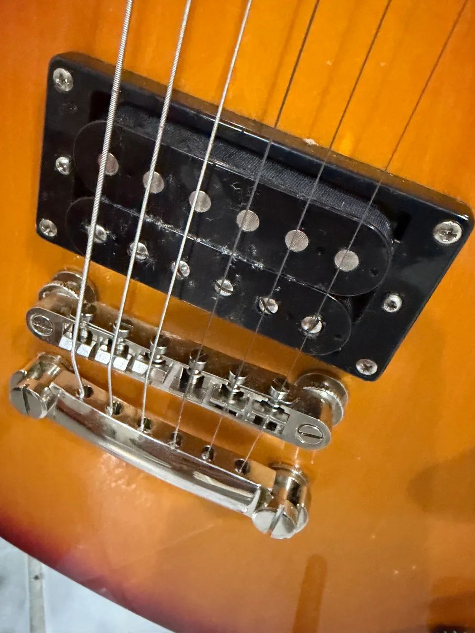 Combo Guitarra epiphone + caixa orange  - Foto 4