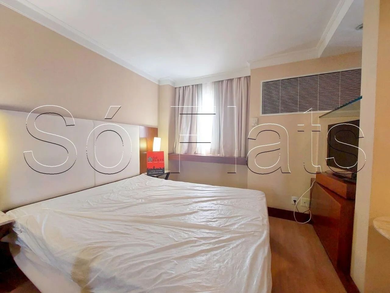 International Plaza com 1 dormitório com copa, sala, quarto com suíte nos Jardins. - Foto 3