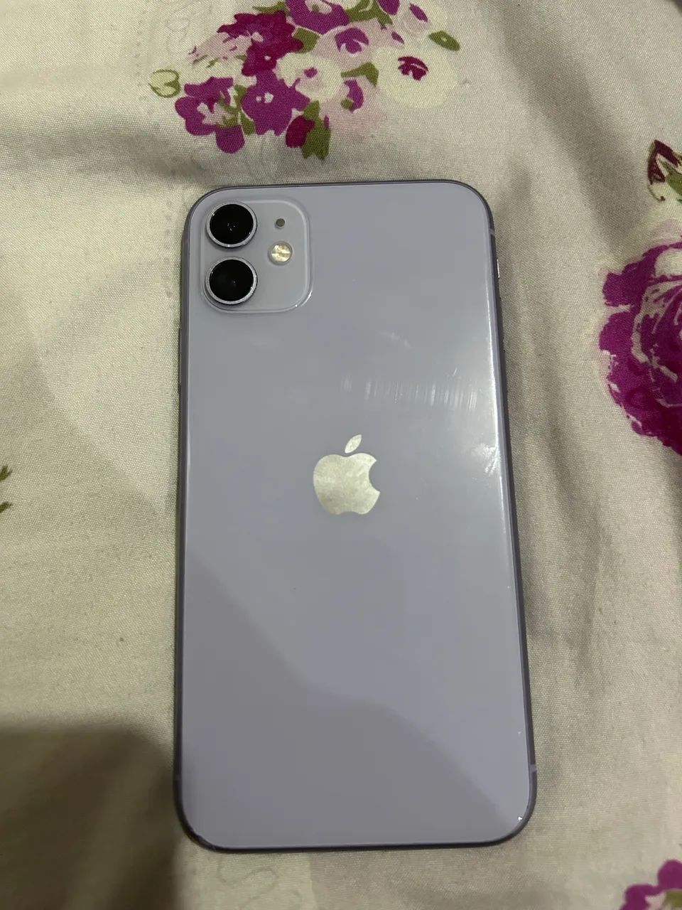 iPhone 11 lilás - 64gb - Foto 2