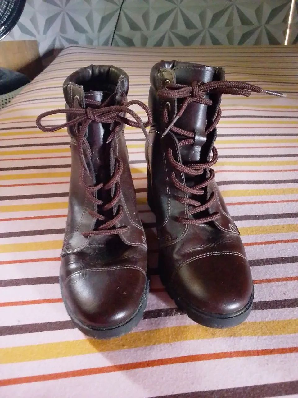 Bota feminina 36  - Foto 2