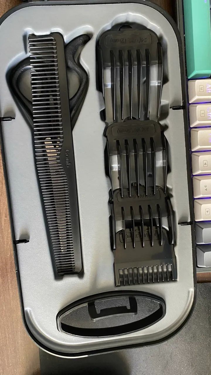 Maquininha de cabelo- Mondial - Completa e nova - Foto 3