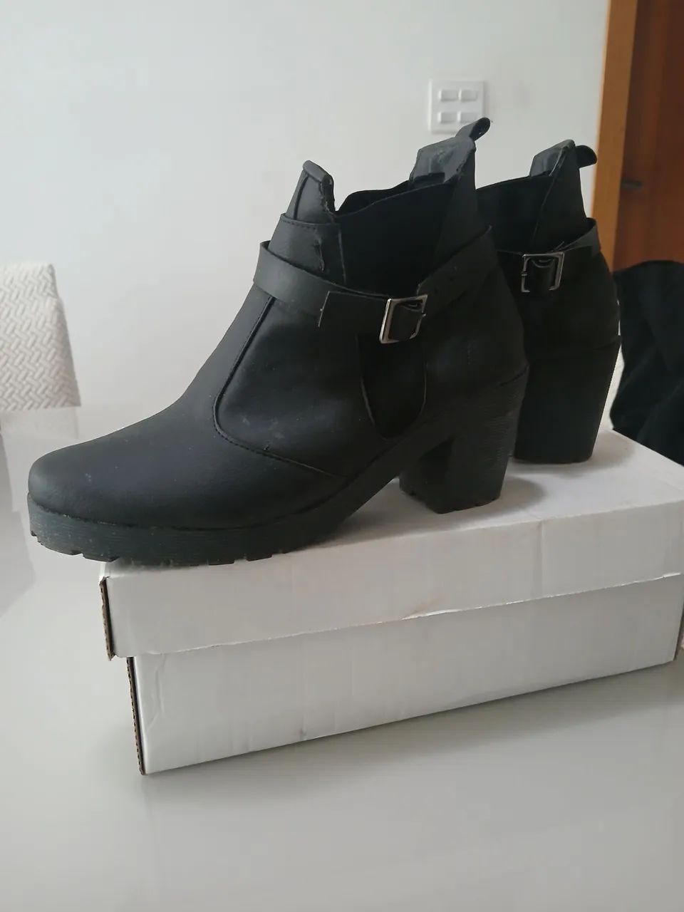 Bota feminina  - Foto 2