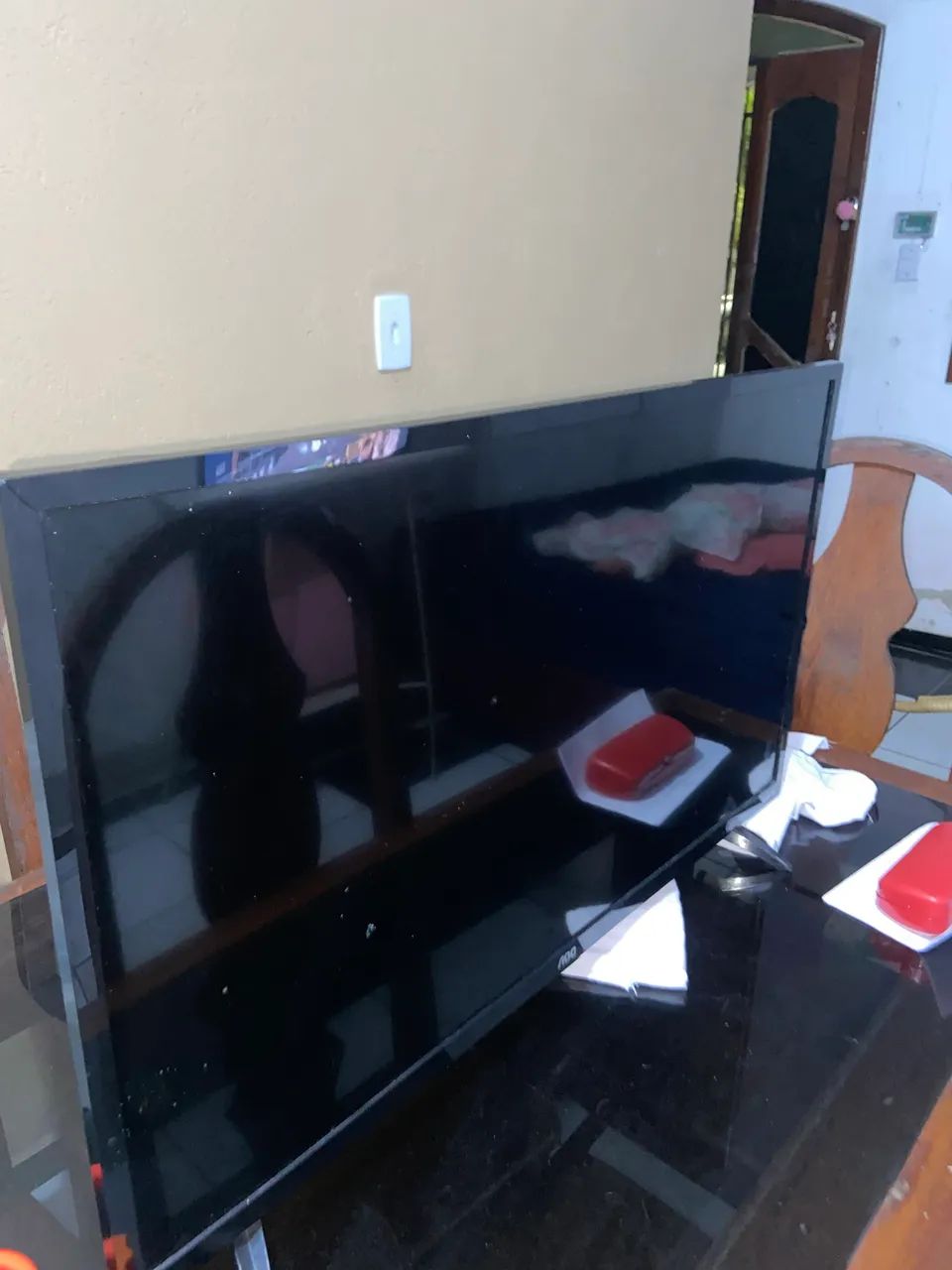 Smart tv aoc Roku 32 / com defeito 