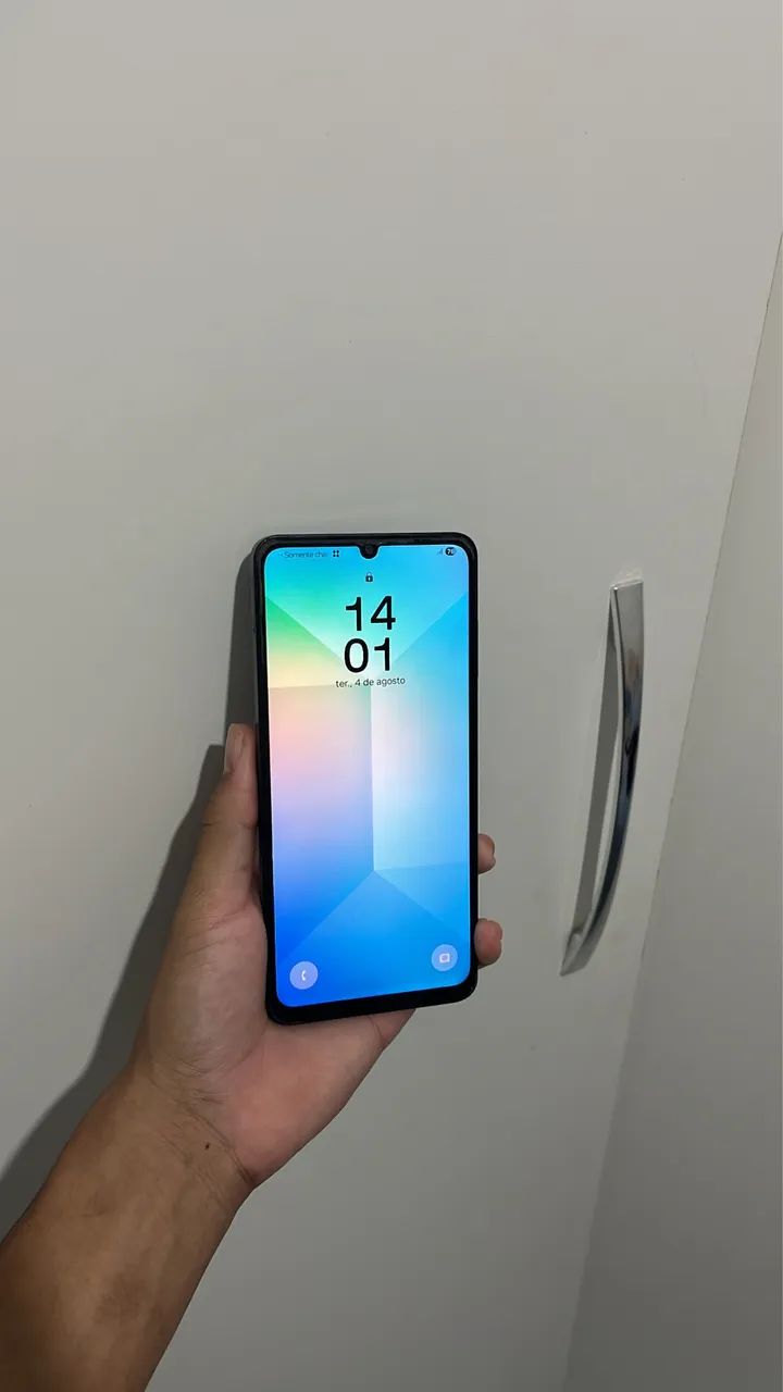 SAMSUNG GALAXY A06 - Foto 2