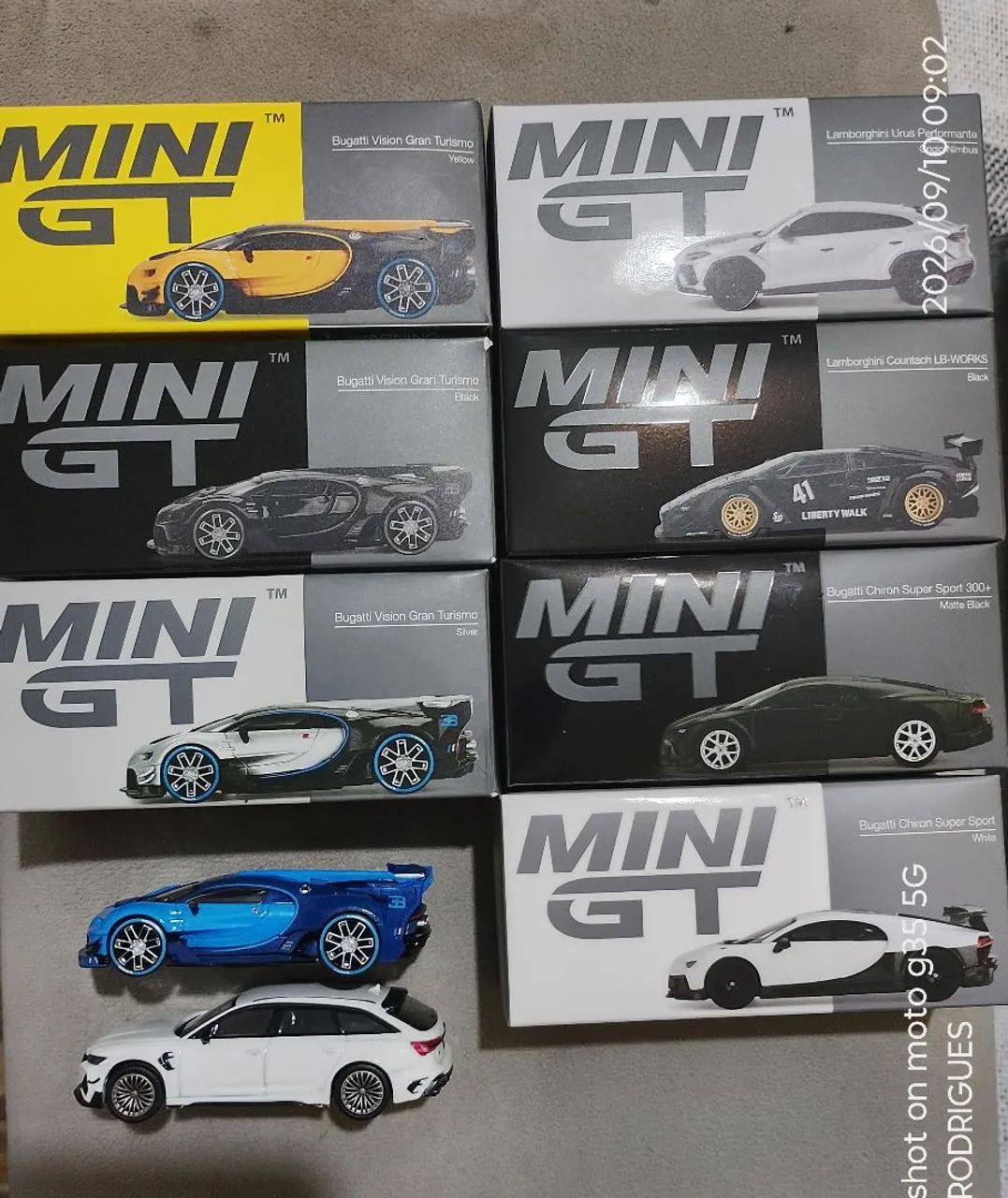 Lote mini GT 9 unidades - Hobbies e coleções - Andrade Araújo