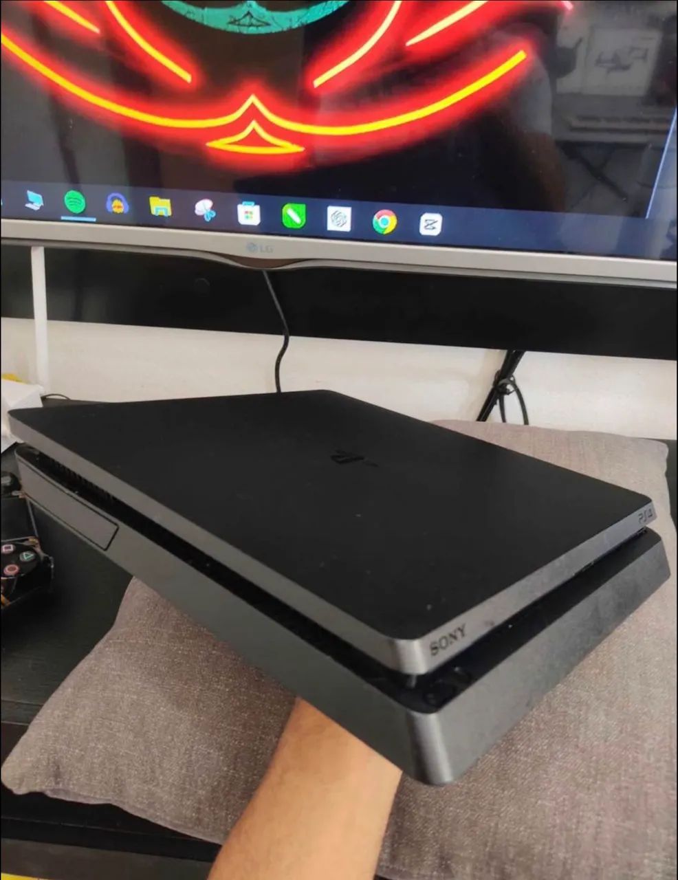 PS4 SLIM - Foto 5