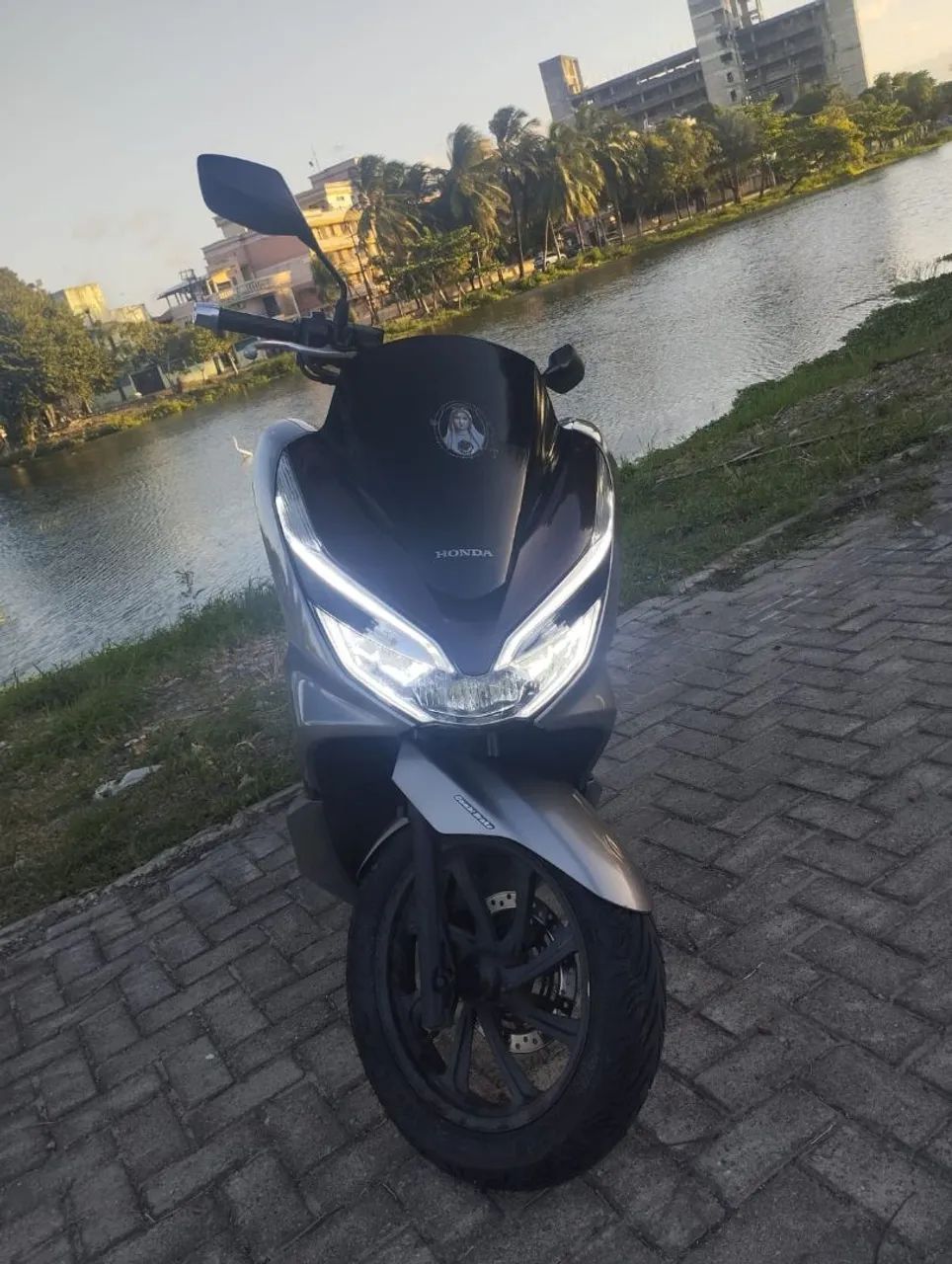 Moto pcx 150 para exigentes. 