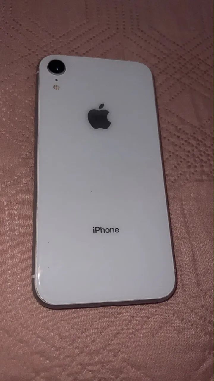 iPhone XR 