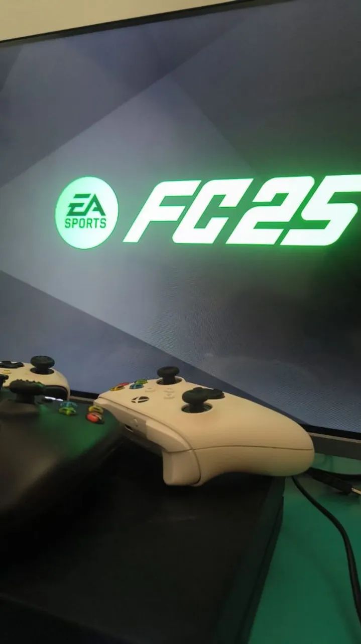 Xbox one X / 1 TB - Foto 3