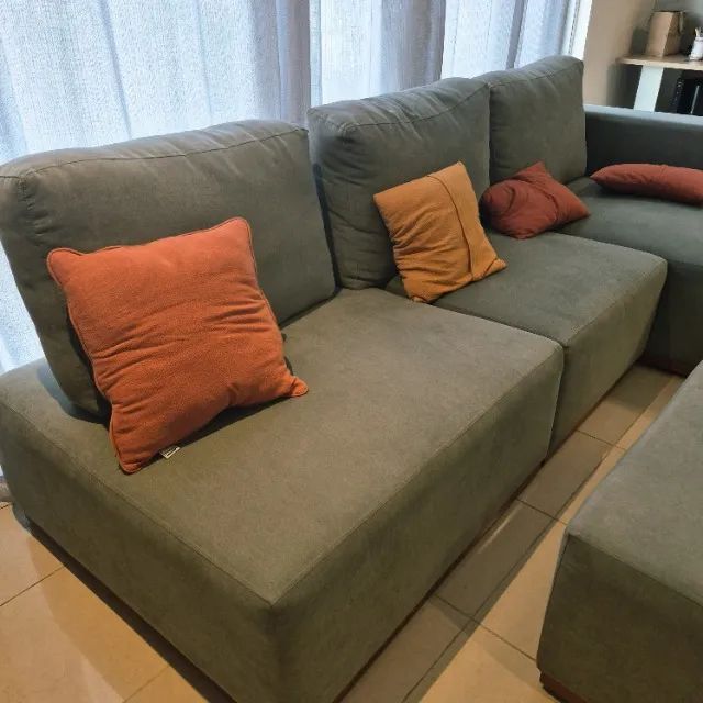 Sofá verde com Chaise - Foto 2