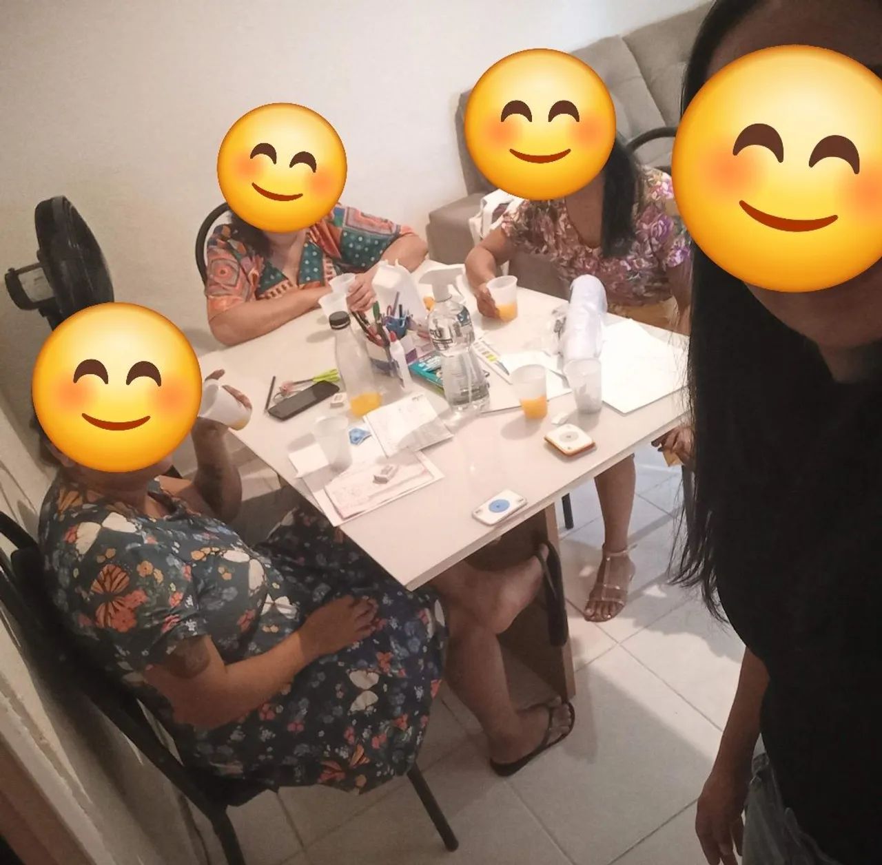 MESA ( TAMPO DE VIDRO) - Foto 4