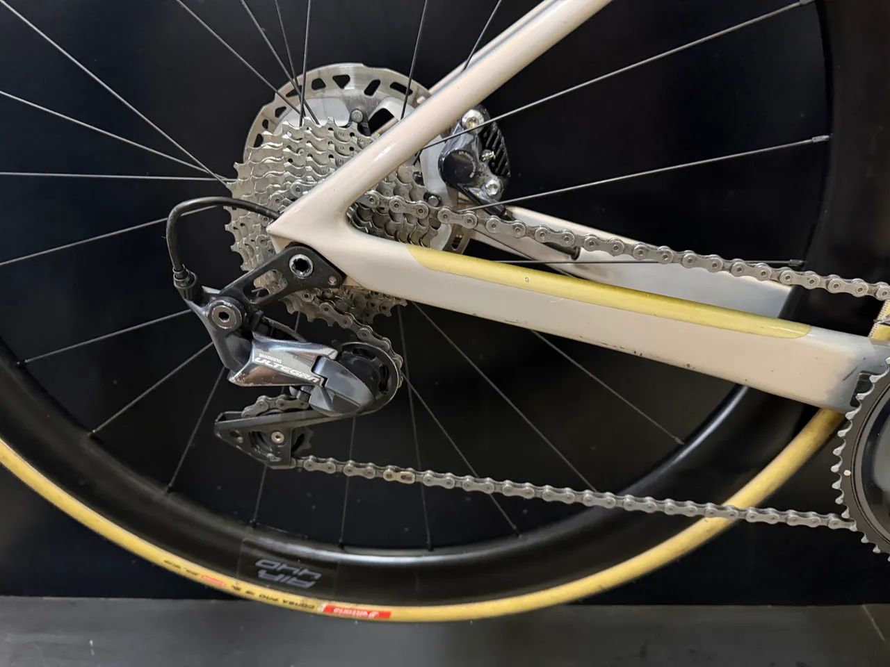 Bicicleta Scott Foil  - Foto 4