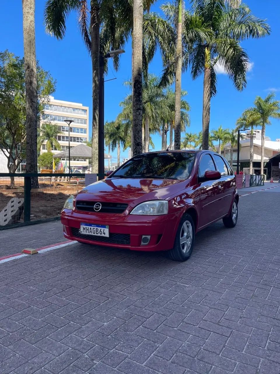 Chevrolet Corsa Corsa Hat. Premium 1.4 8V ECONOFLEX 5p 2010
