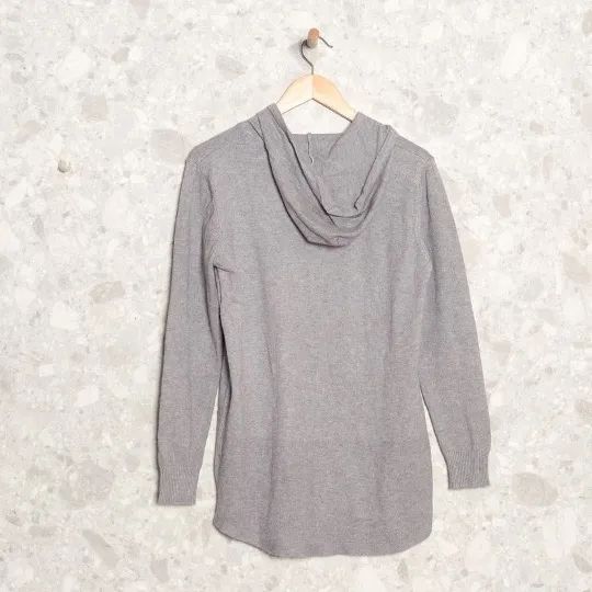 BLUSA CAPUZ CINZA LINHA COM BOLSOS - Foto 2
