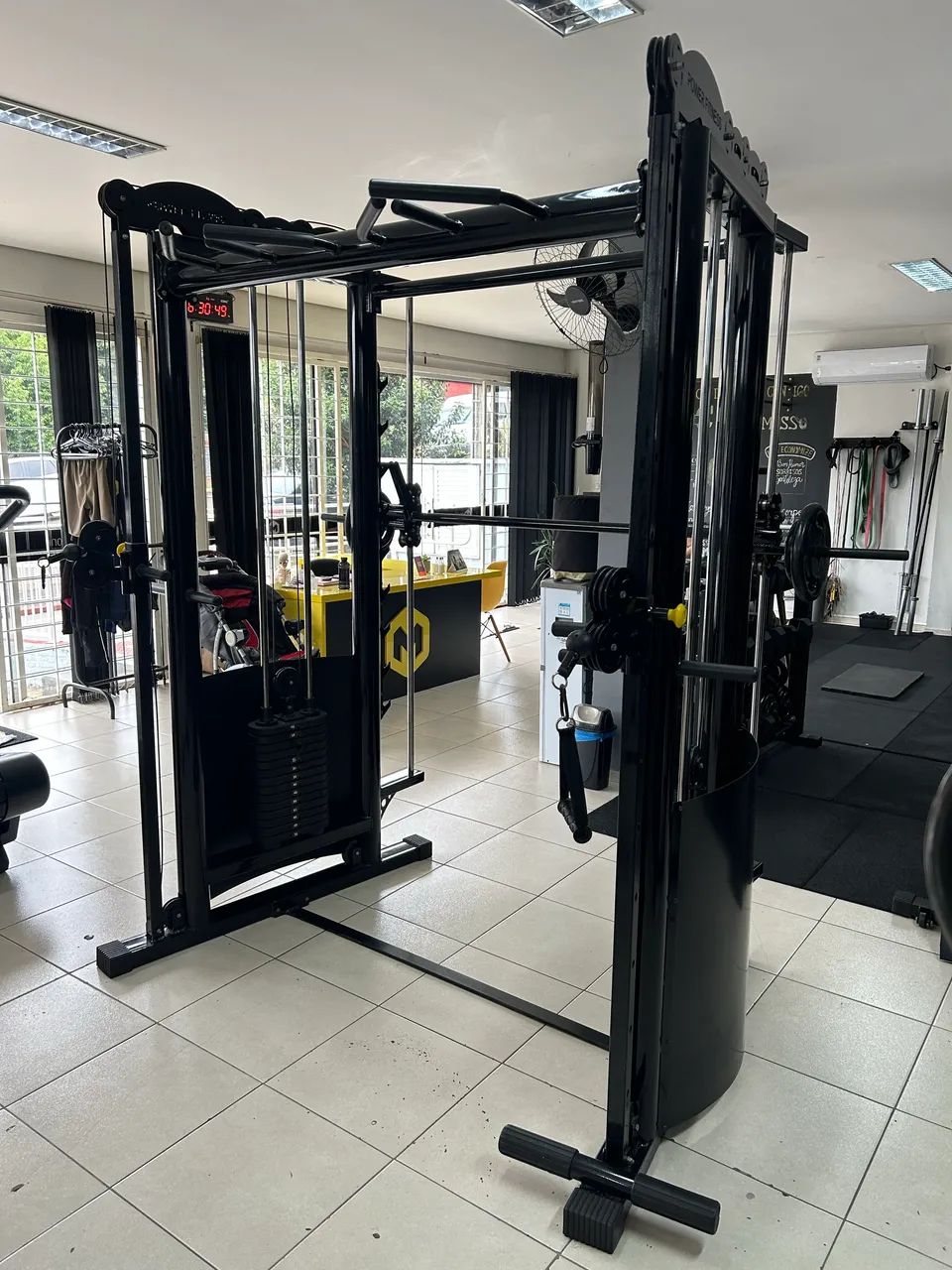 CROSSOVER COM SMITH 70kg - Foto 4