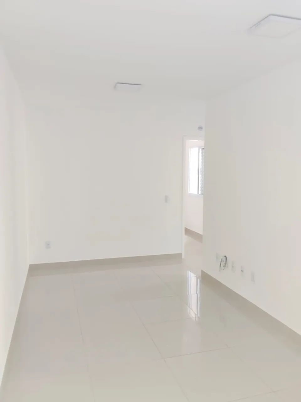 Apto 2 dormitórios,6º andar,zona Oeste Wanel ville, ao lado Santo Supermercado - Foto 2