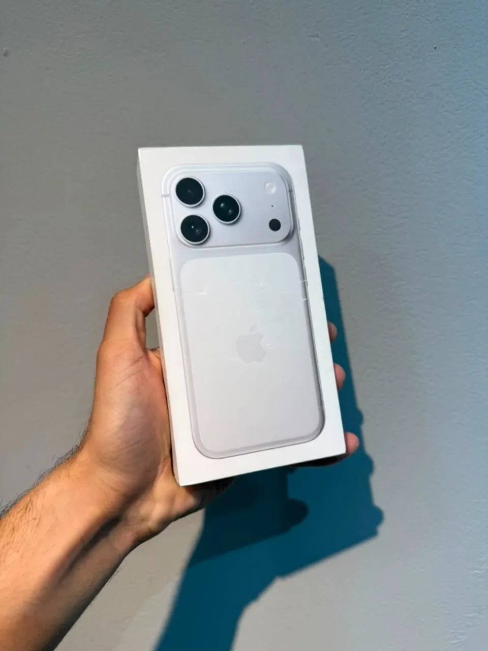 iPhone 17 Pro 25Gb SILVER (LACRADO)