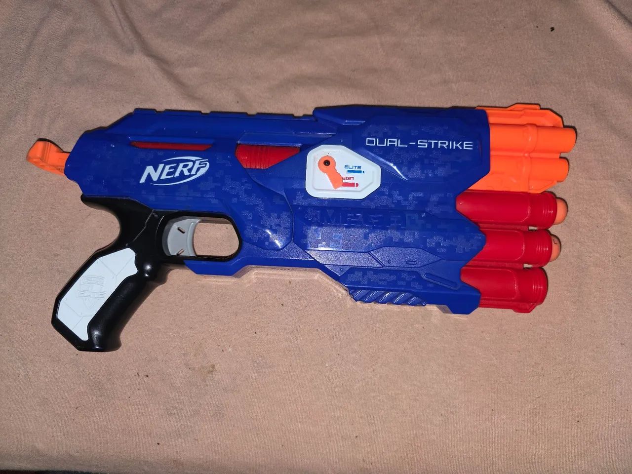 Nerf elite dual strike