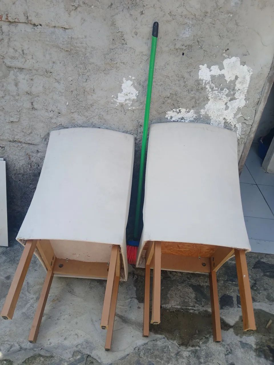 2 cadeiras de jantar - Foto 2