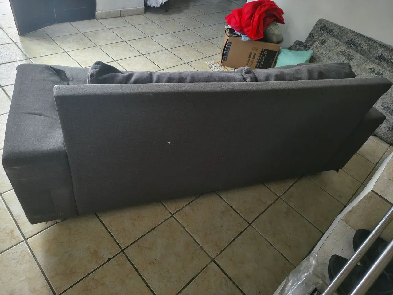 Sofá cinza de 3 lugares - Foto 4