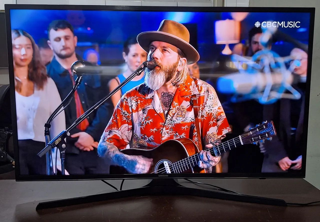 Tv samsung 40 4k smart  - Foto 2
