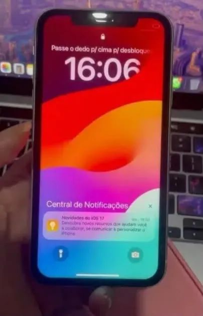 iPhone XR
