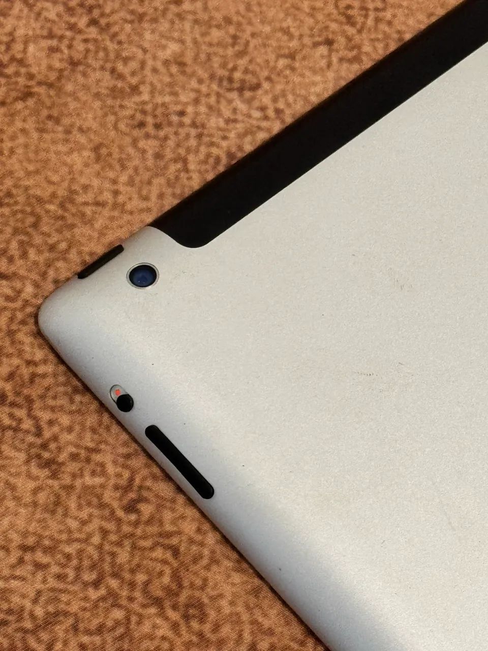 iPad 3ª geração MD371J/A 64GB Wi-Fi+Cellular iOS 9.3.5 (modelo JP) - Foto 4