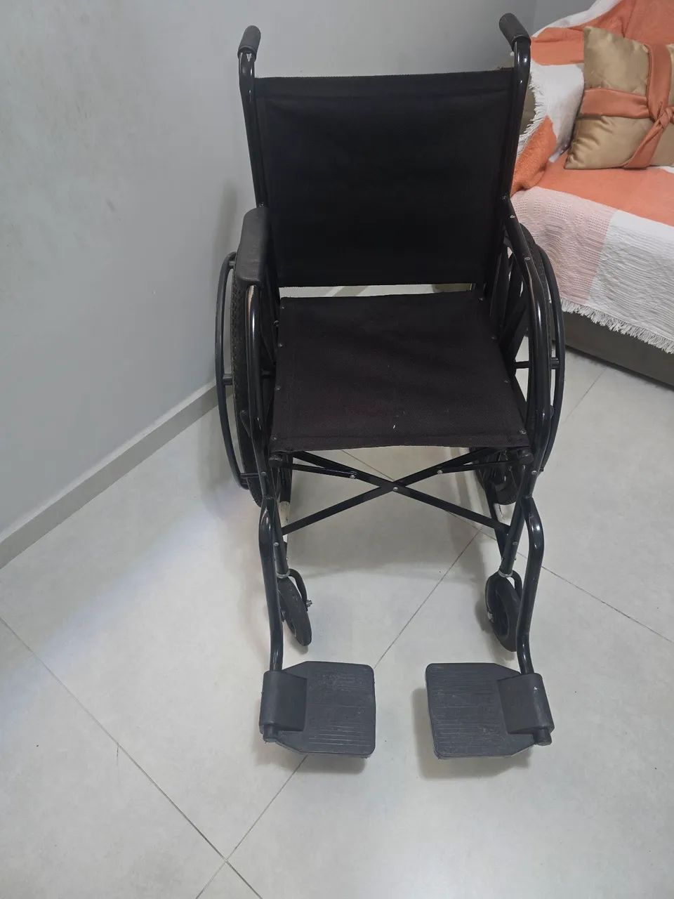Cadeira de rodas - Foto 4