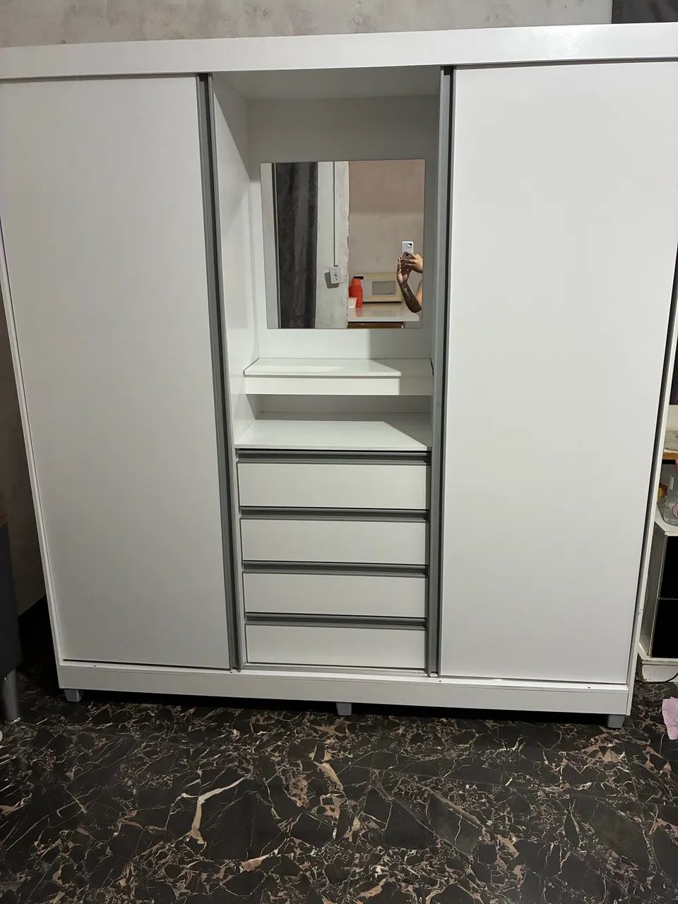 Guarda roupa 