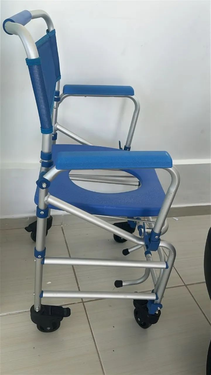 Cadeira de banho Dellamed em alumínio  - Foto 3
