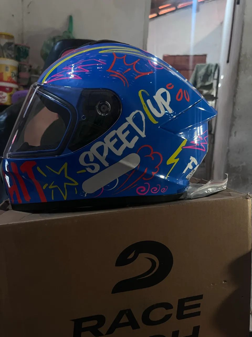 Capacete  azul  novo - Foto 2