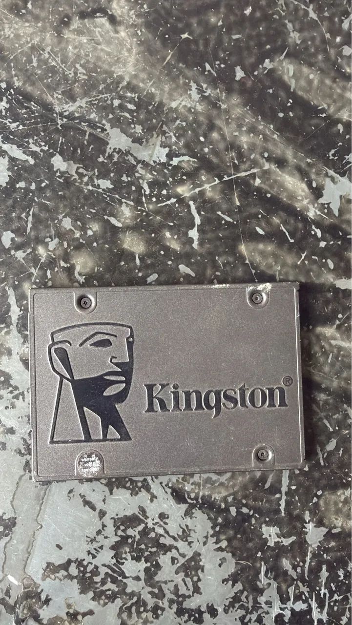 KINGSTON  - Foto 2