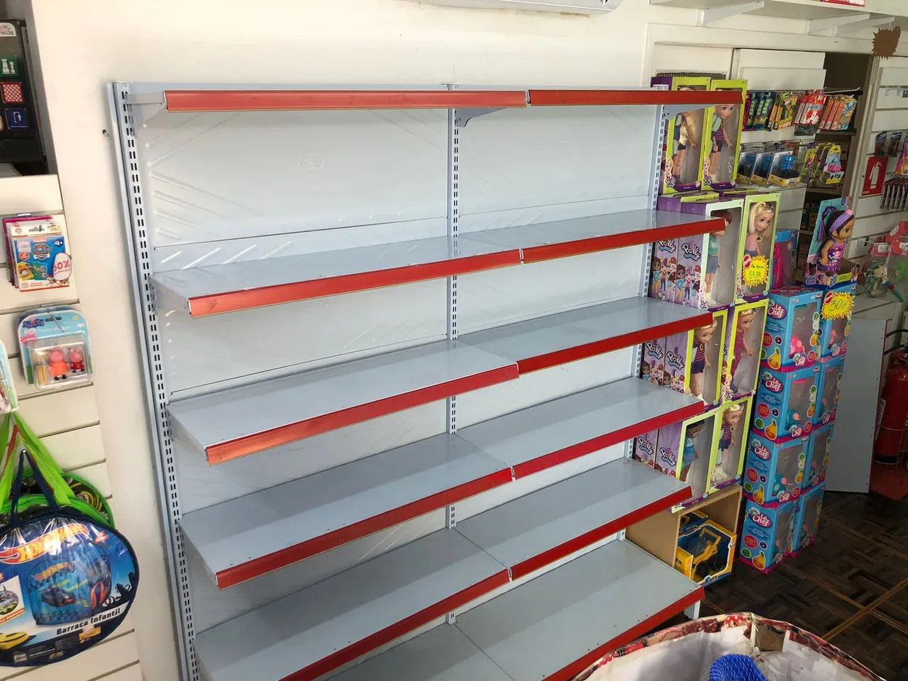 2 Gondolas com prateleiras em metal para comercio em geral - Foto 2