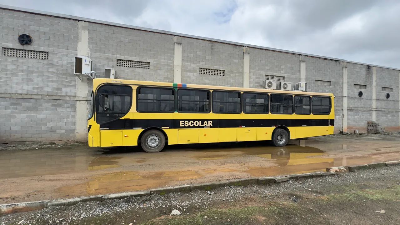 Ônibus urbano Apache - M. Benz 