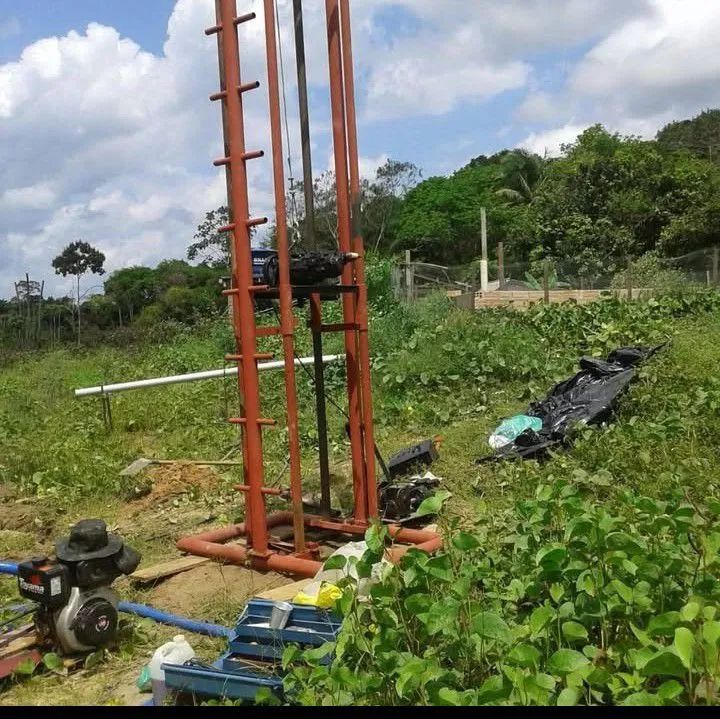 Máquina de perfuração