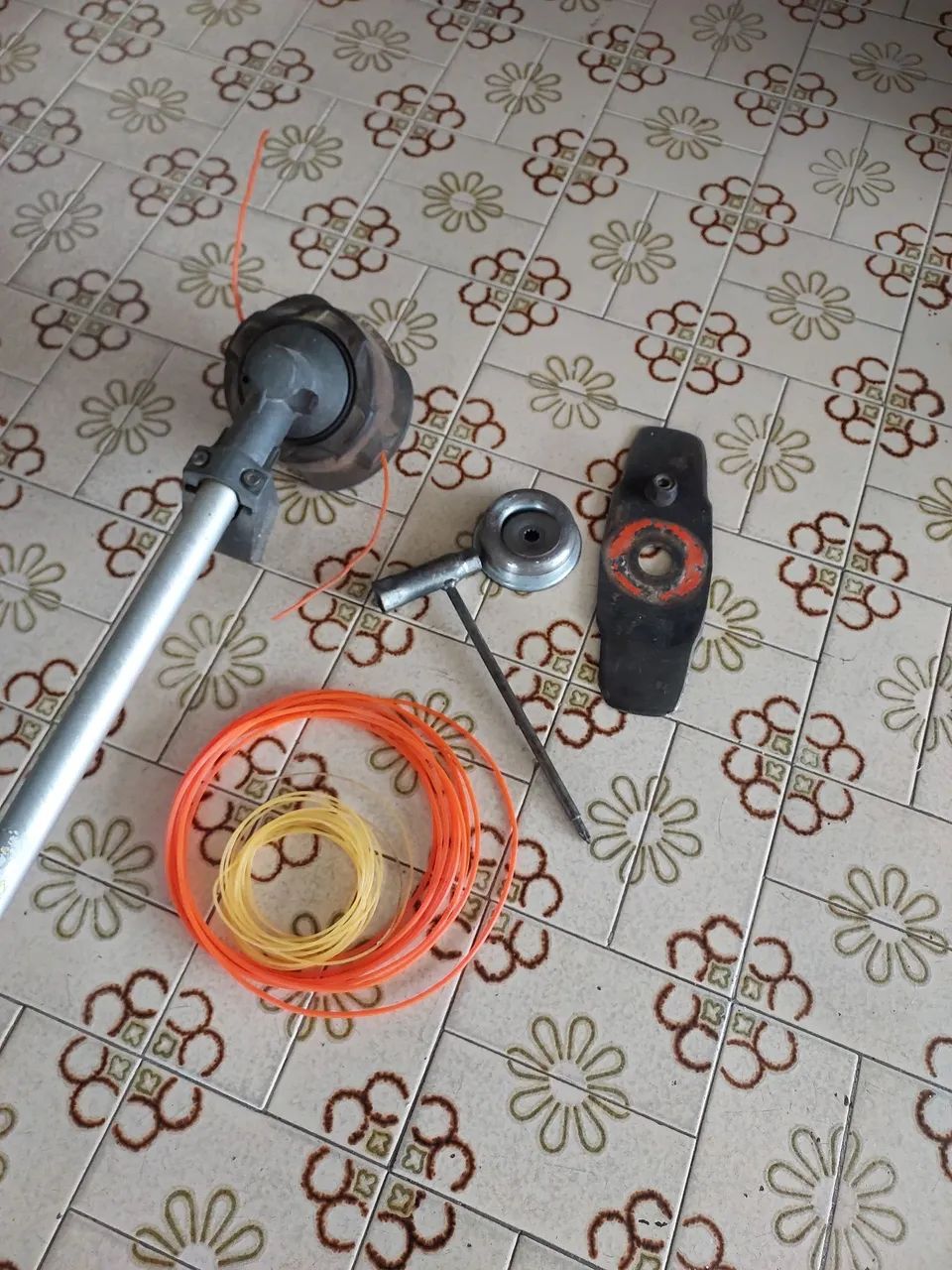 Roçadeira Stihl FS 120 - Foto 3