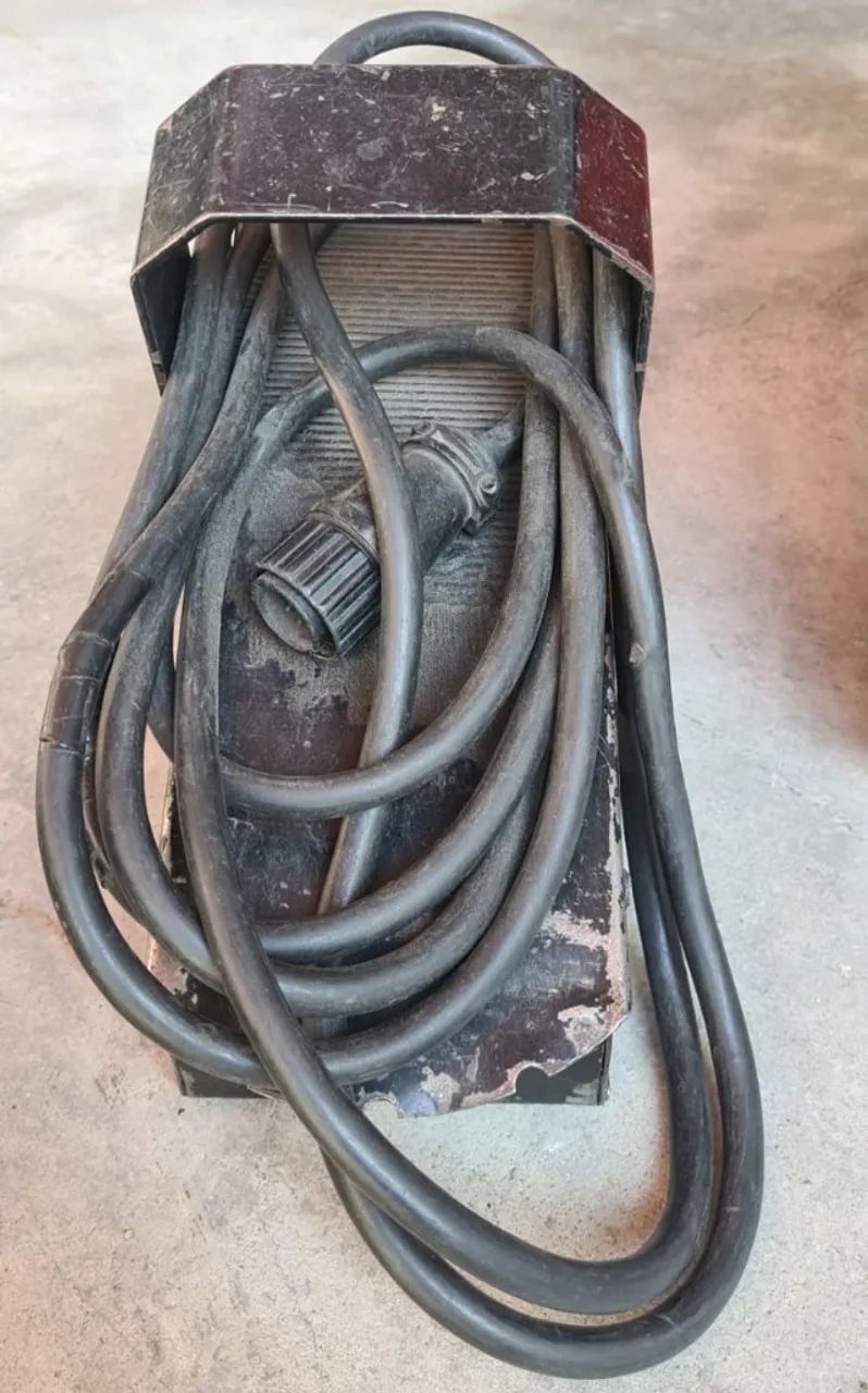 Maq de Solda TIG CastoTig 1601 Com pedal - Foto 5