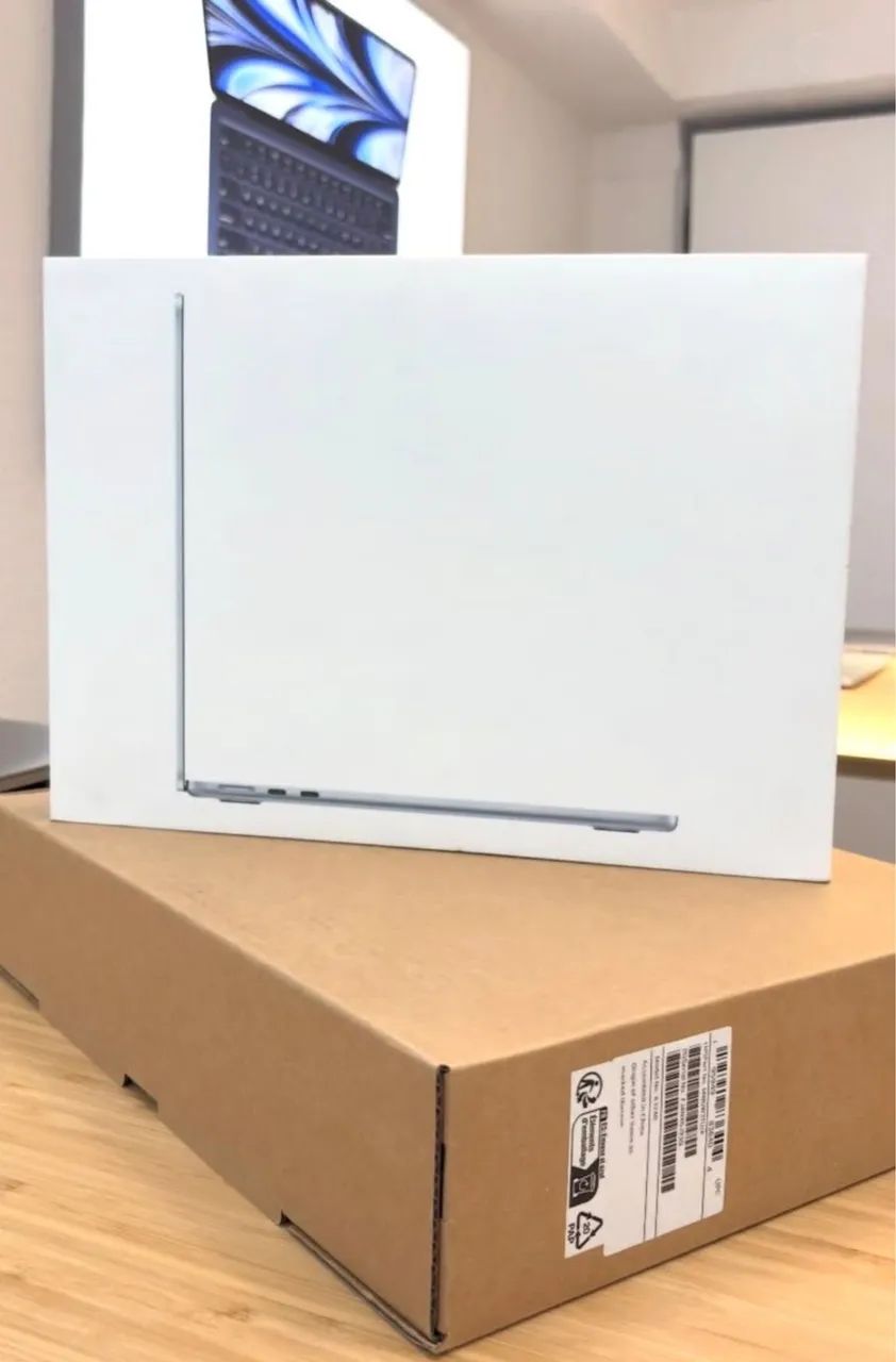 MacBook Air M5 / 15 Polegadas / 16GB RAM 512GB SSD SKYBLUE (NOVO)