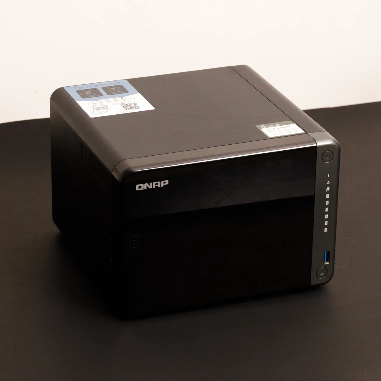 Servidor QNAP NAS + 20TB