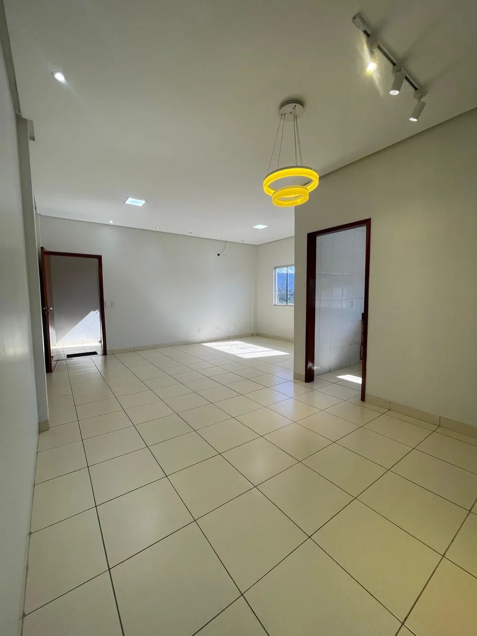 ALUGA-SE apartamento próximo à portaria da vale  - Foto 2