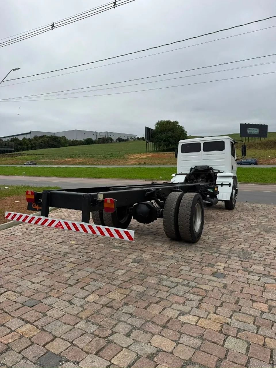 MB 1215 2002 - Foto 4