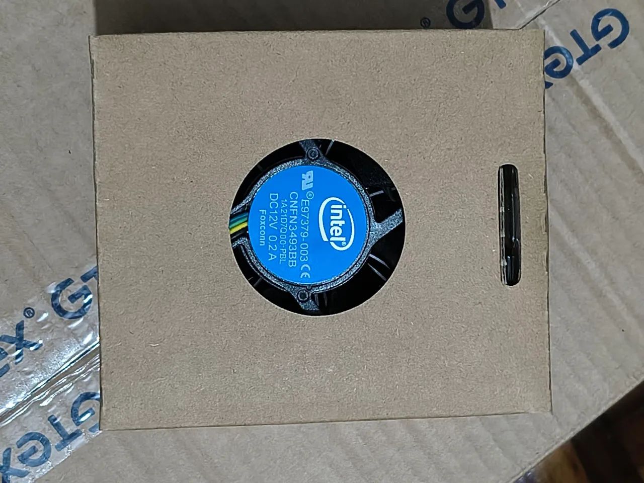 Processador Intel i3 10100F c/ cooler original zero km - Foto 2