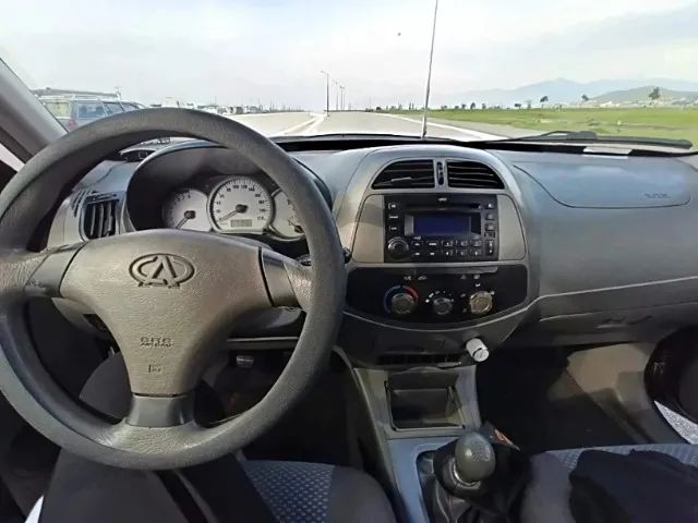 Chery Tiggo 2.0 16V Mec. 5P 2011 - Foto 3