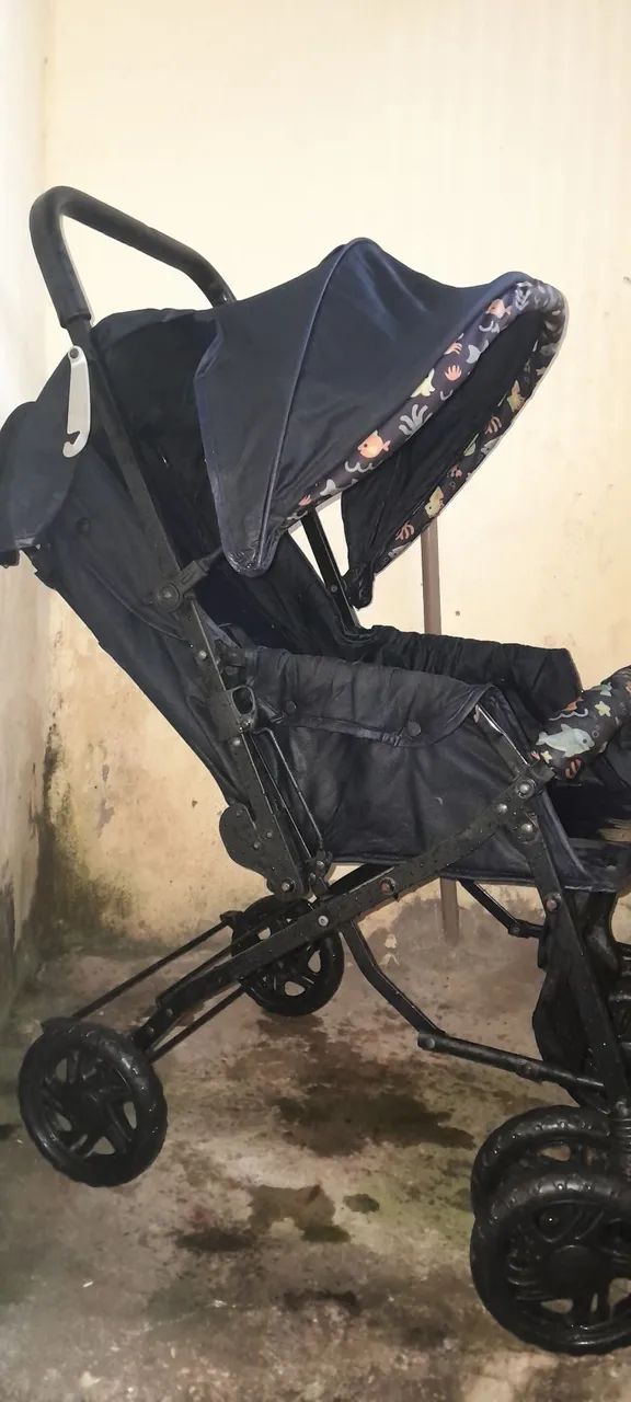 VENDE-SE CARRINHO DE BEBÊ - Foto 4