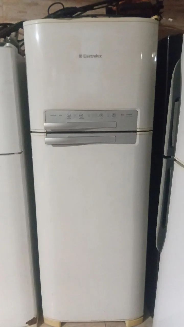 Electrolux DF50 430L 127v 900,00$