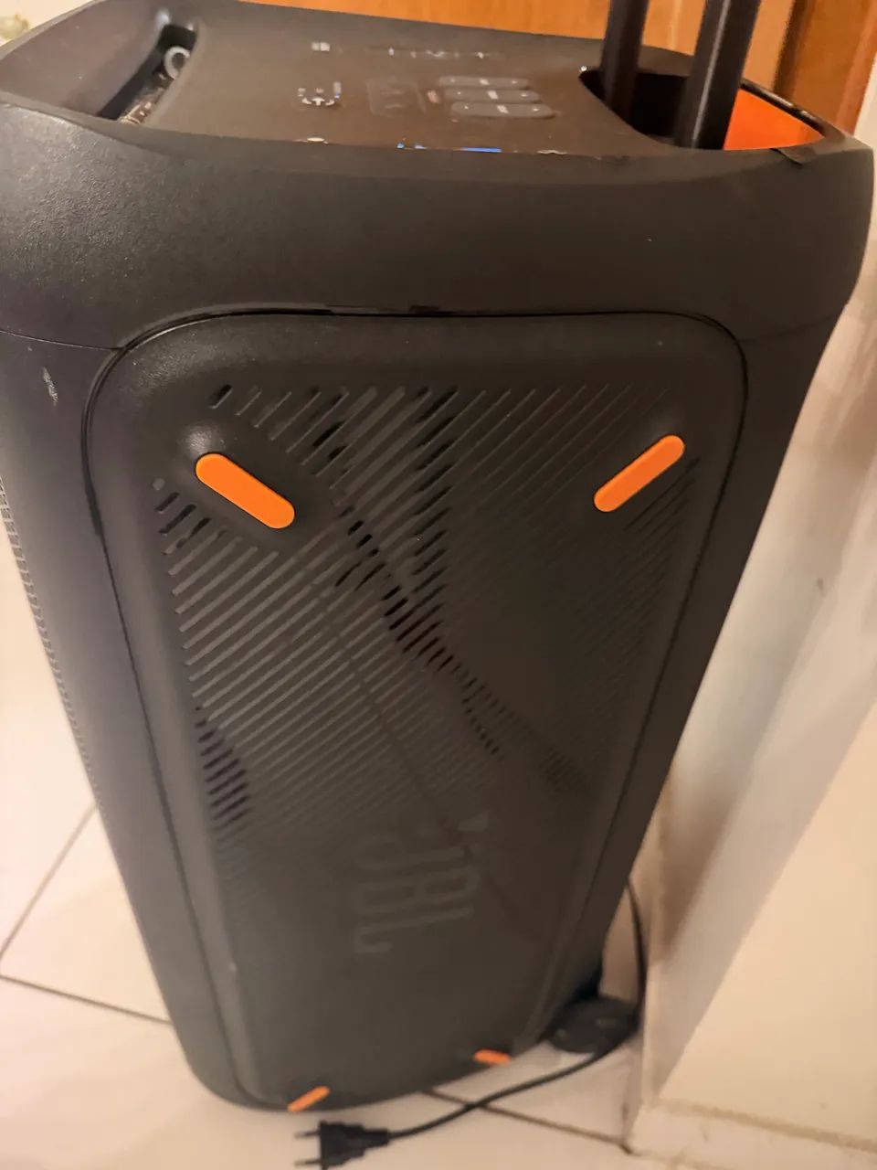 Caixa de som JBL  - Foto 2
