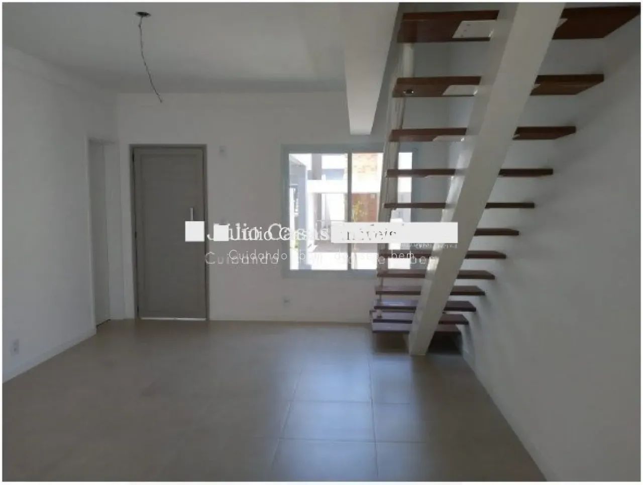 Excelente casa no condomínio Tirreno - Foto 2