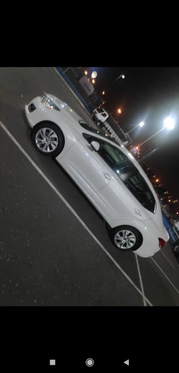 Citroën C4 C4 LOUNGE Tendance 2.0 Flex 4p Aut. 2014