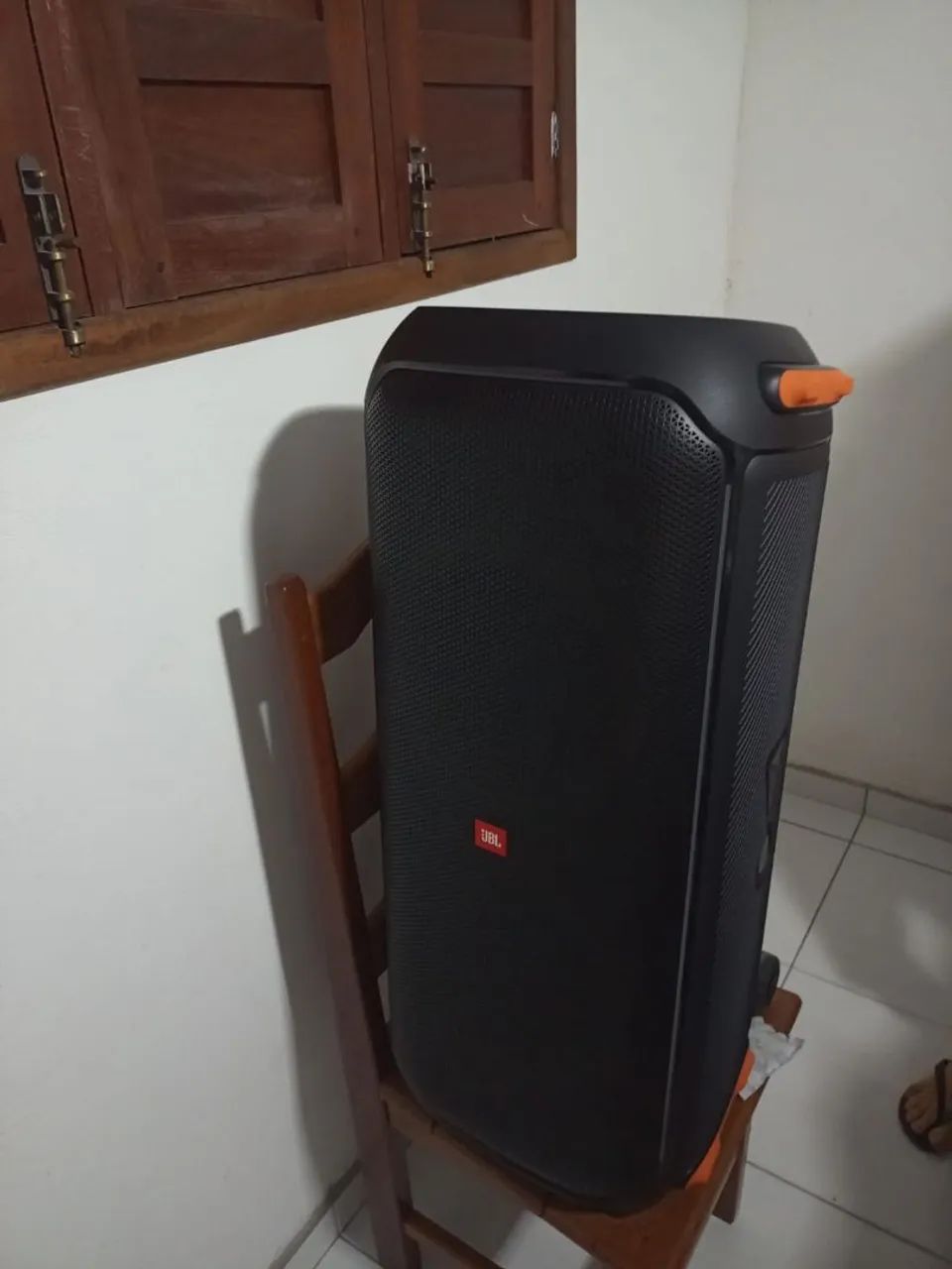 Caixa JBL Partybox 710 impecável  - Foto 3
